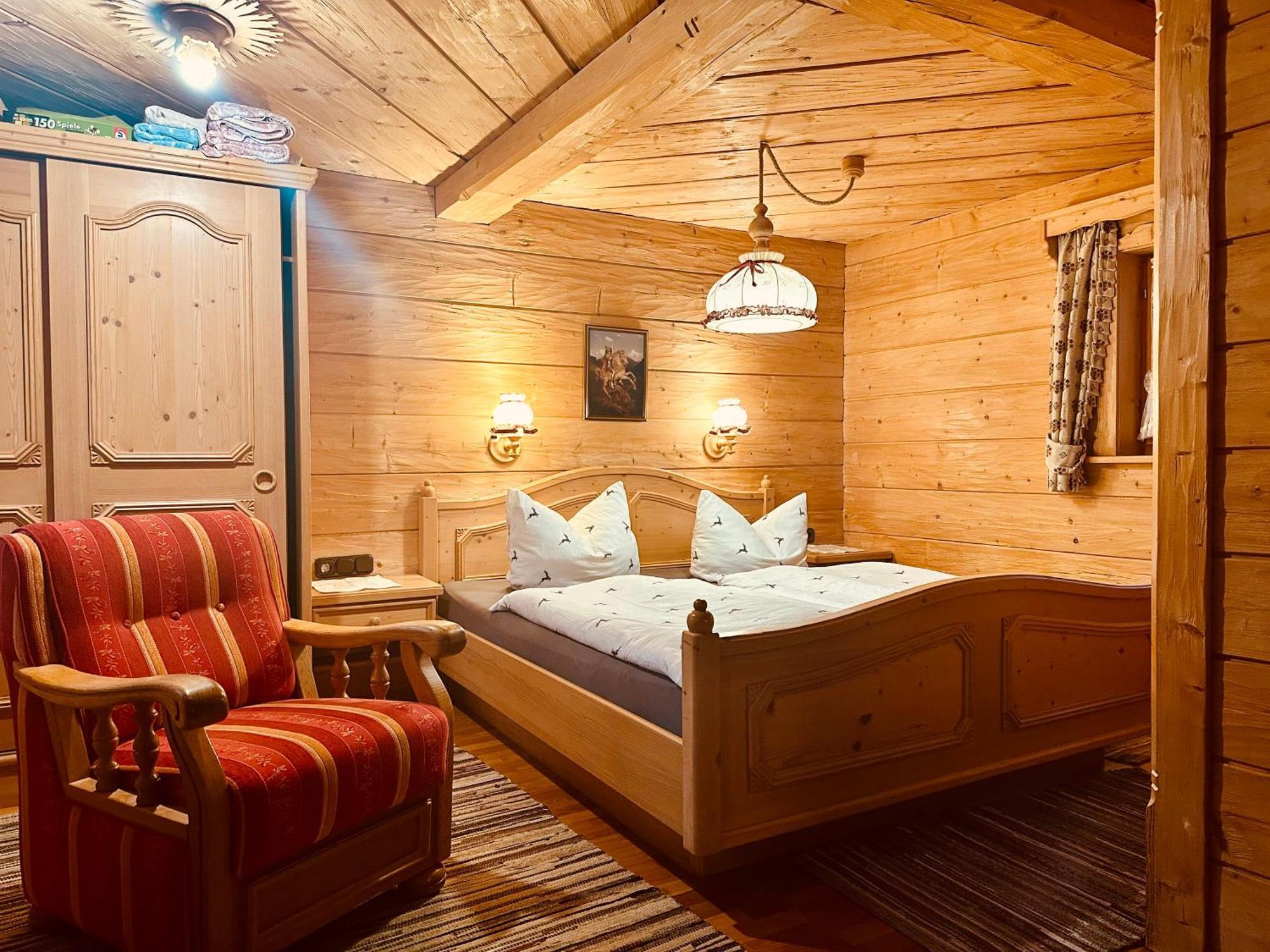 Almbruennerl Die Almhuette Auf Der Raffner Alm 鲁波尔丁 外观 照片