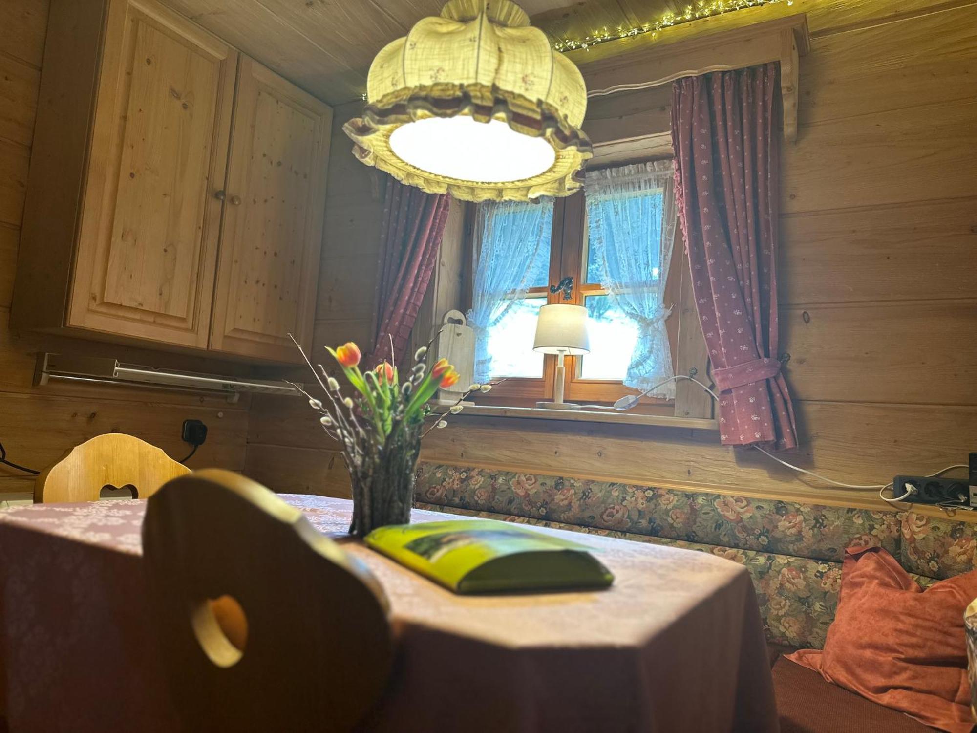 Almbruennerl Die Almhuette Auf Der Raffner Alm 鲁波尔丁 外观 照片